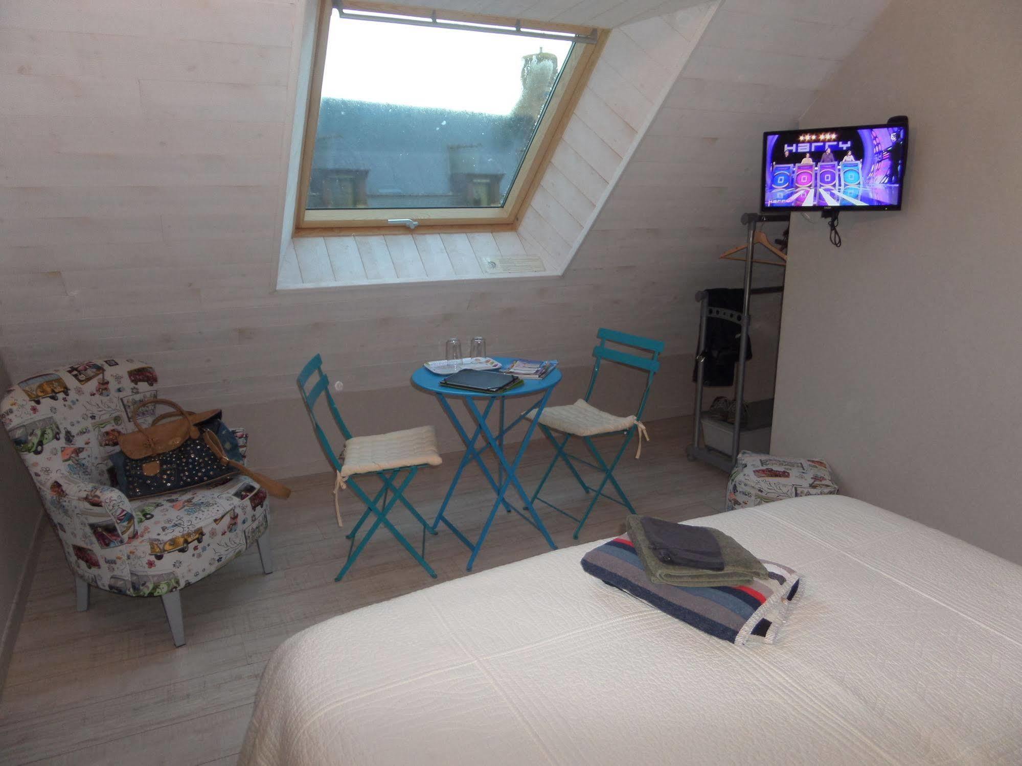Les De Kerdurod Bed & Breakfast *